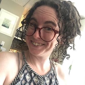 Meet your Posher, Rayna